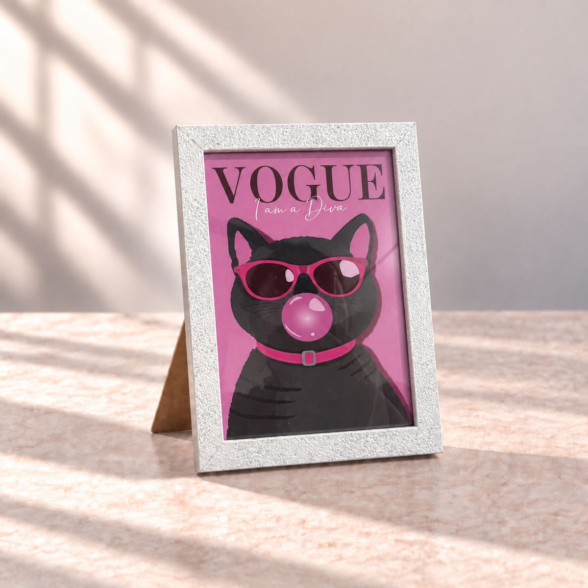 Vogue Diva Cat Hand-Painted Table Top Frame