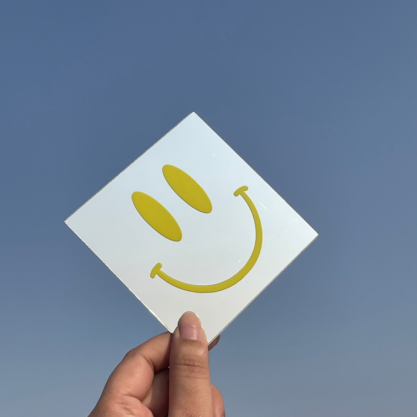 Smiley Face – Affirmation Mirror (Stick-On 4x4 Inches)